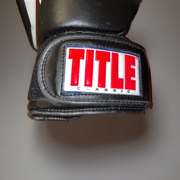 Title Classic Training Boxing Gloves Black And Red Size L FLAWED SEE DESCRIPTION - Picture 2 of 13